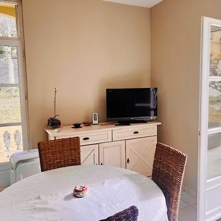 F2 Avec Balcon, Centre-ville, 2 Pers, Proche Cures, Animaux Admis - Fr-1-703-183 Amelie-les-Bains-Palalda