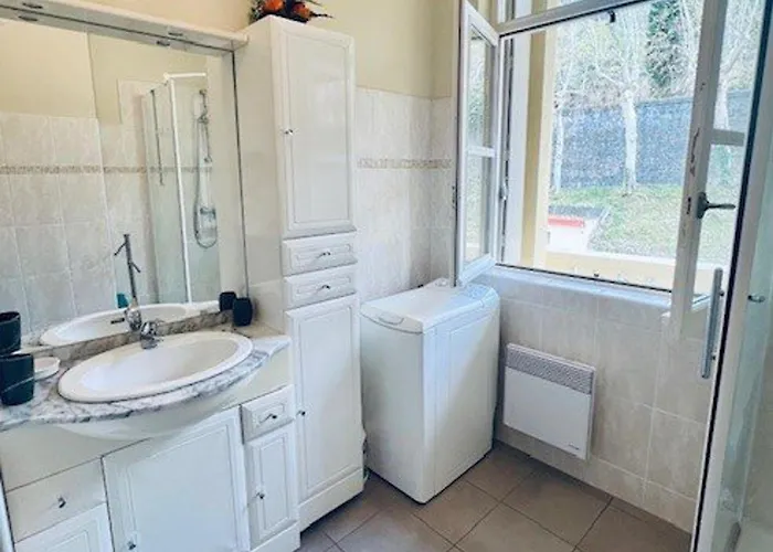 F2 Avec Balcon, Centre-ville, 2 Pers, Proche Cures, Animaux Admis - Fr-1-703-183 Apartment Amélie-les-Bains-Palalda